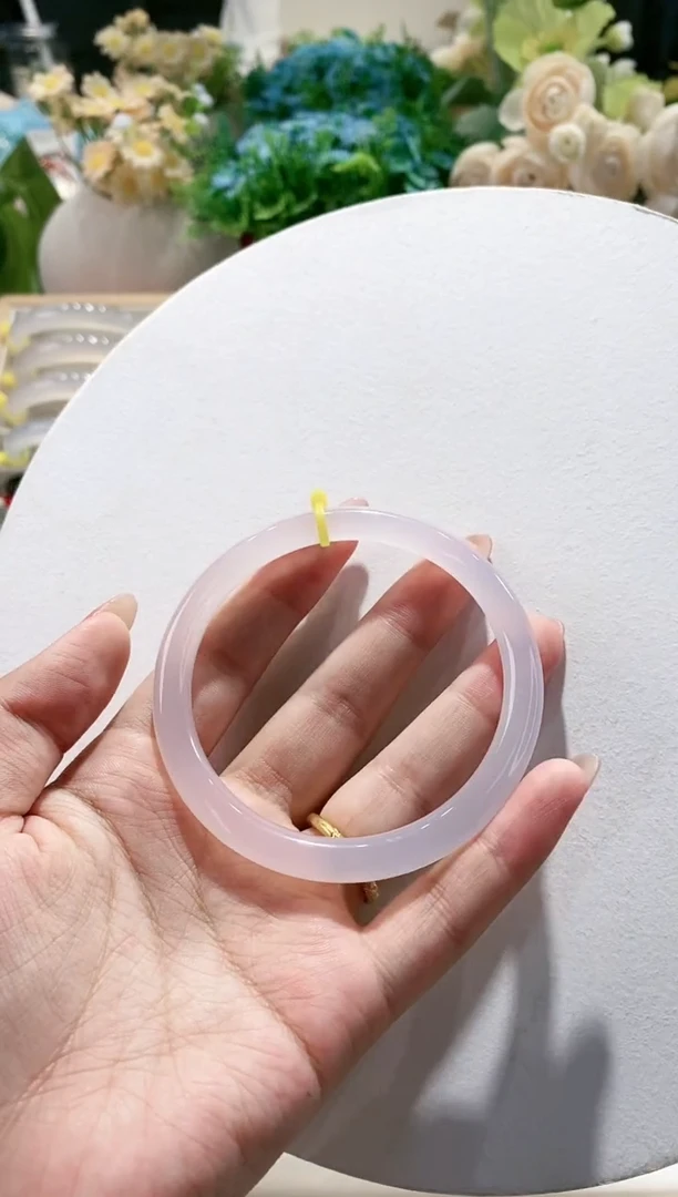 玛瑙/玉髓手镯未镶嵌102-60.3