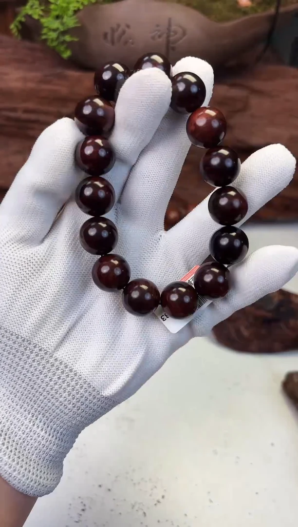 降真香海南红降花梨公1.5高货黑金芝麻点