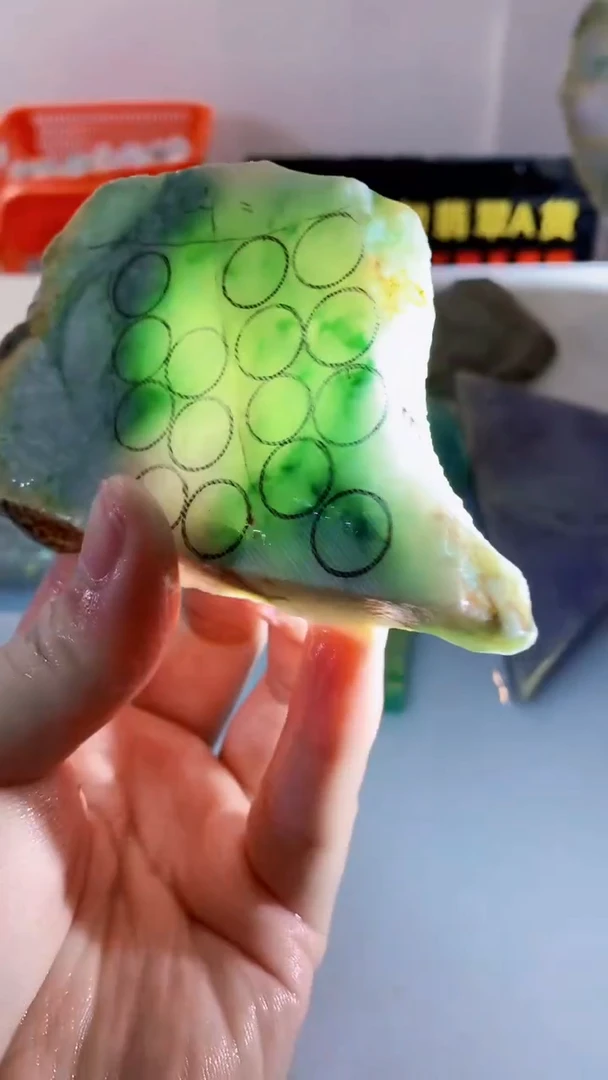 颈饰未镶嵌翡翠缅甸A货翡翠751