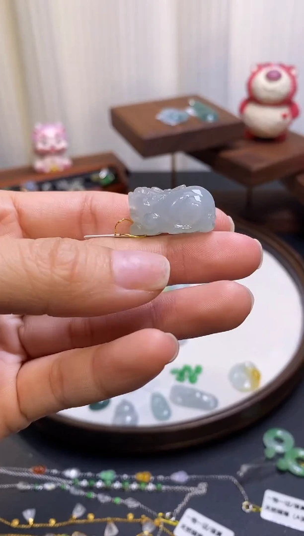 【闪购商品】翡翠颈饰未镶嵌貔貅