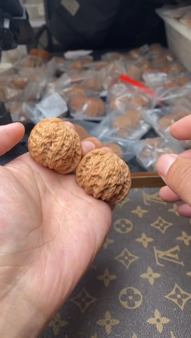【闪购商品】文玩核桃把件A98号40尺磨盘