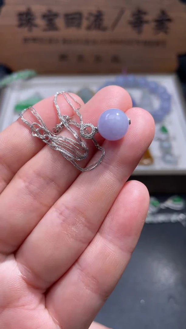 【闪购商品】翡翠颈饰18K金镶嵌17...........