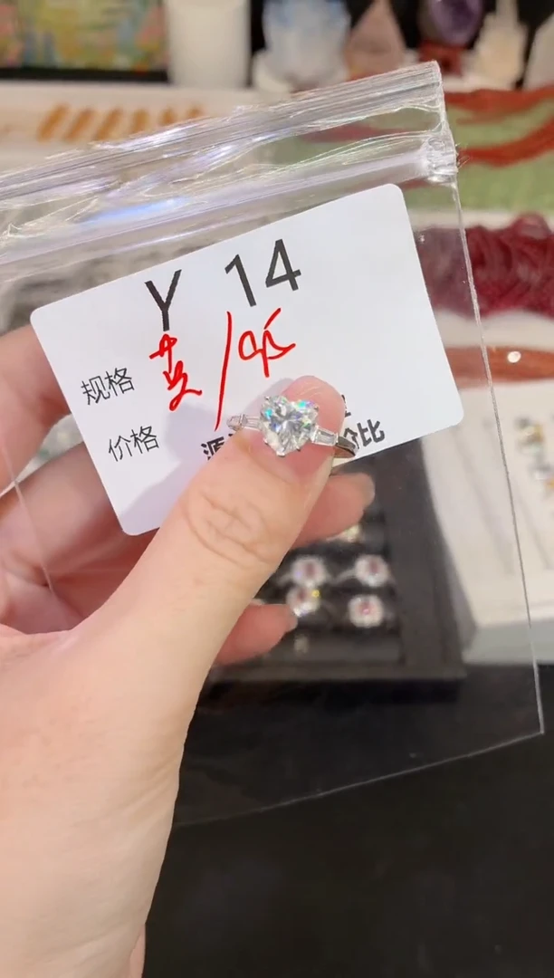 合成碳硅石925银多样性发一Y14
