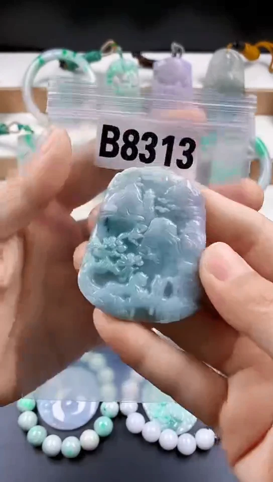颈饰未镶嵌翡翠天然翡翠吊坠挂件