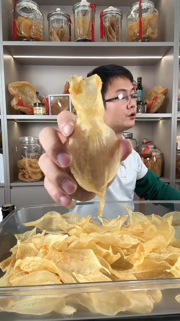 中国大陆一个白花胶