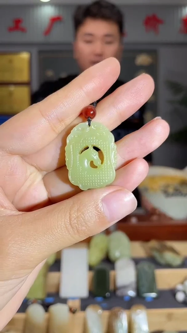 【闪购商品】和田玉颈饰未镶嵌拍一发一 多样性发货