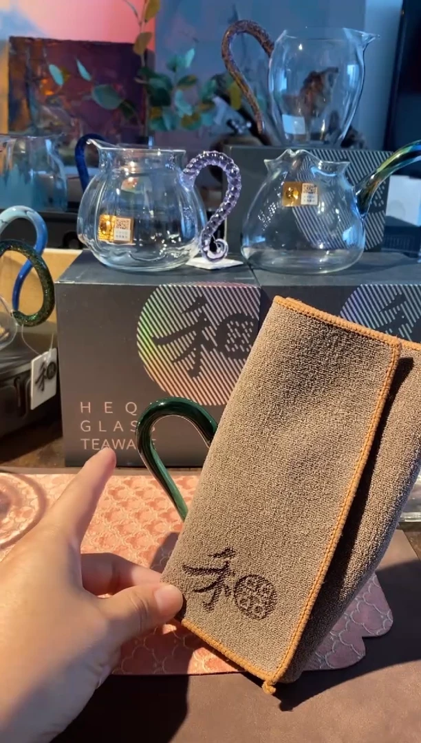 澄然茶海，墨绿色。。。。