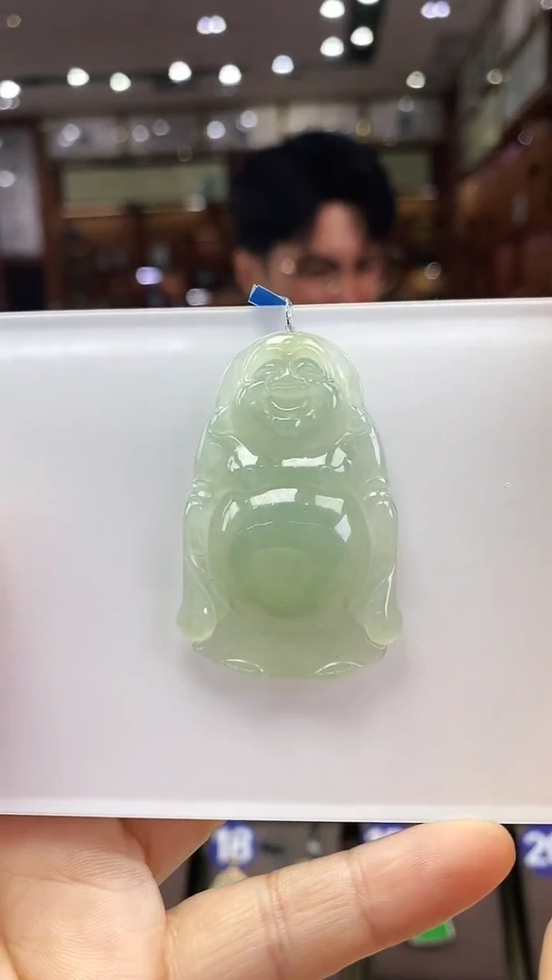 颈饰未镶嵌翡翠佛公