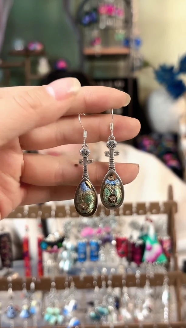 彩云南阁非遗老绣苗银饰品538+