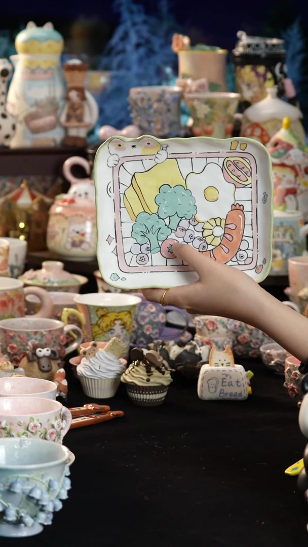 摆件陶微瑕no退no换景德镇釉下彩手绘设计师款陶瓷