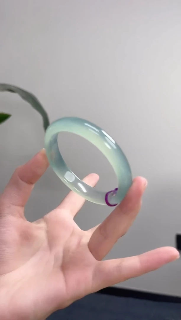 手镯玛瑙/玉髓未镶嵌58圈