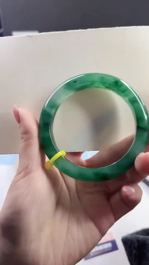 未镶嵌手镯石英质玉多样性发货V86