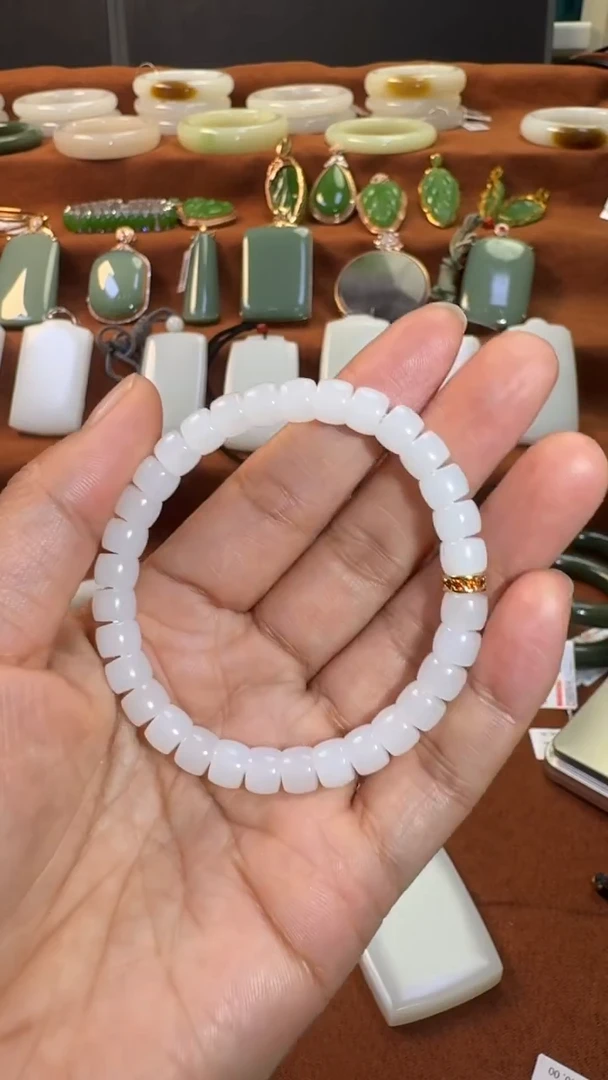 未镶嵌手串和田玉手串