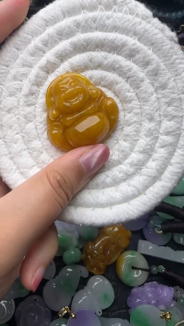 颈饰未镶嵌翡翠缅甸翡翠吊坠