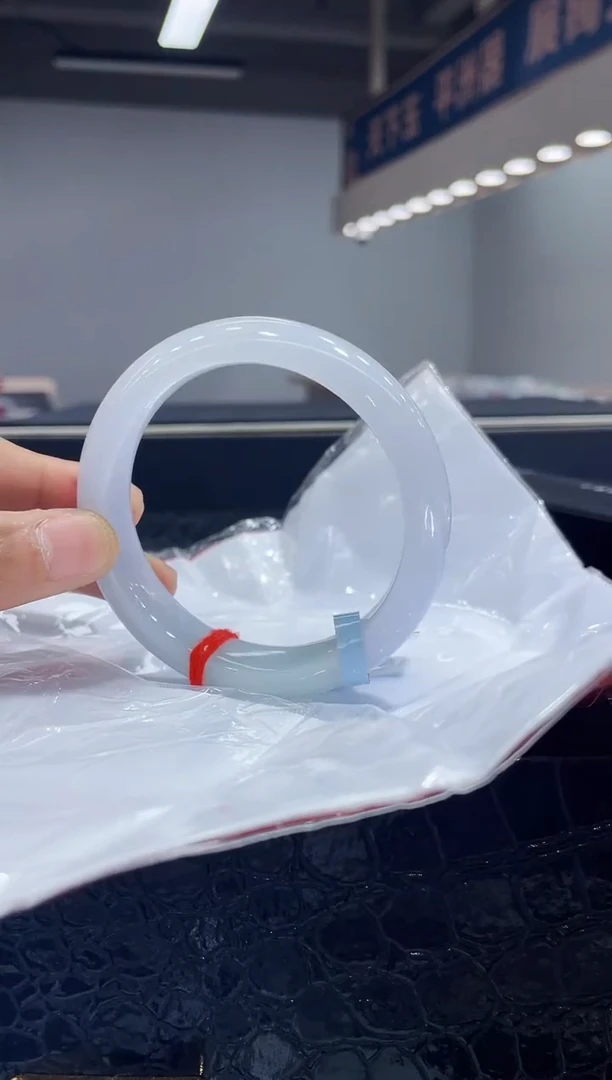 未镶嵌手镯翡翠10