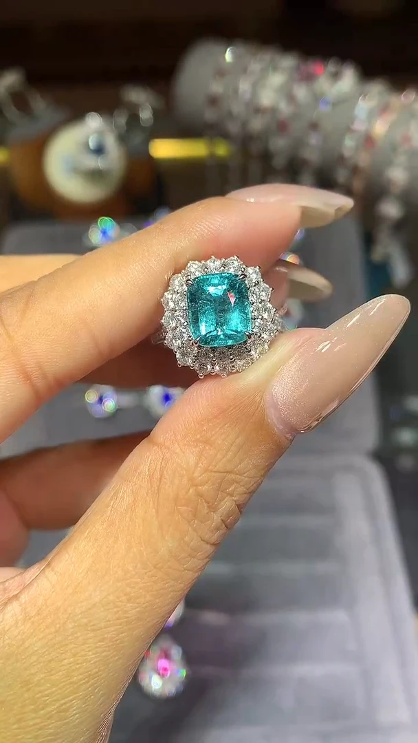 18K金镶嵌戒指碧玺3.15CT
