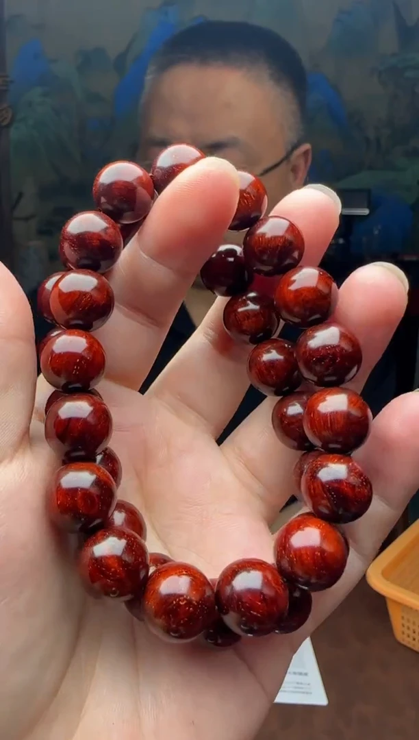 小叶紫檀手串/手链1.2*17颗5星带瘤疤原汁原味泥料