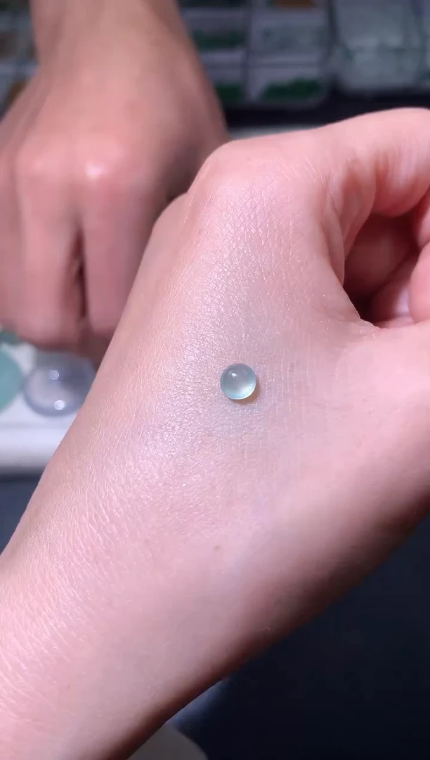 未镶嵌定制翡翠翡翠