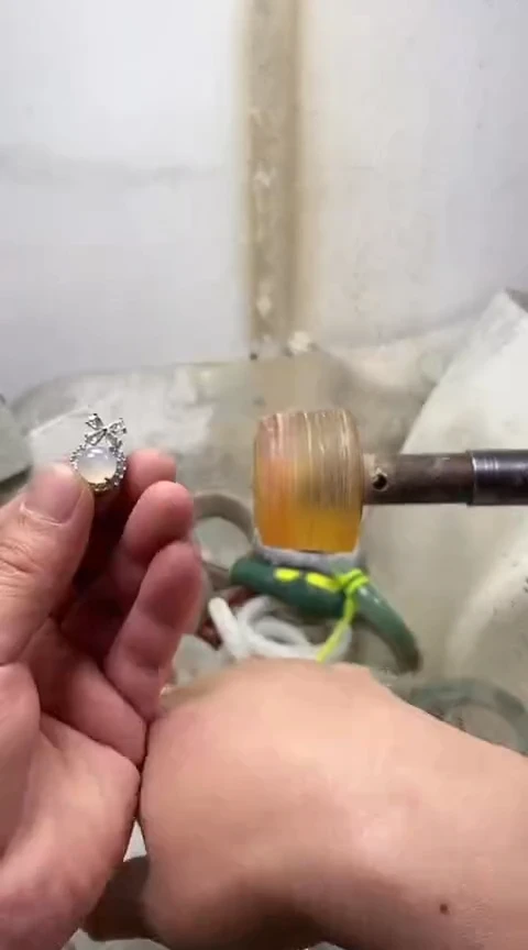 【闪购商品】玛瑙/玉髓颈饰合金1