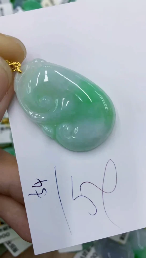 颈饰18K金镶嵌翡翠111111111111