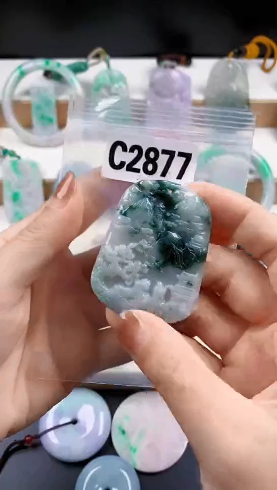 颈饰未镶嵌翡翠天然翡翠吊坠挂件