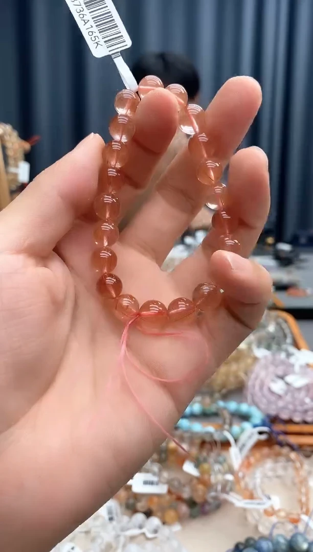 水晶手链未镶嵌是**哟兔毛