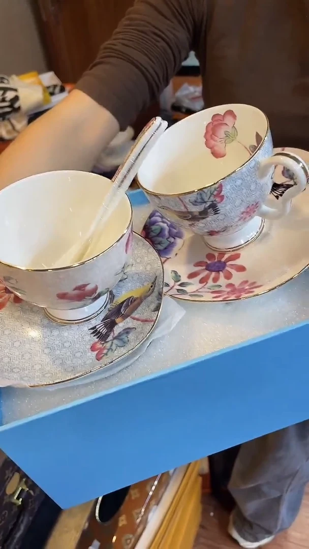 杯鸿辉家品牌瓷器，京东包邮！