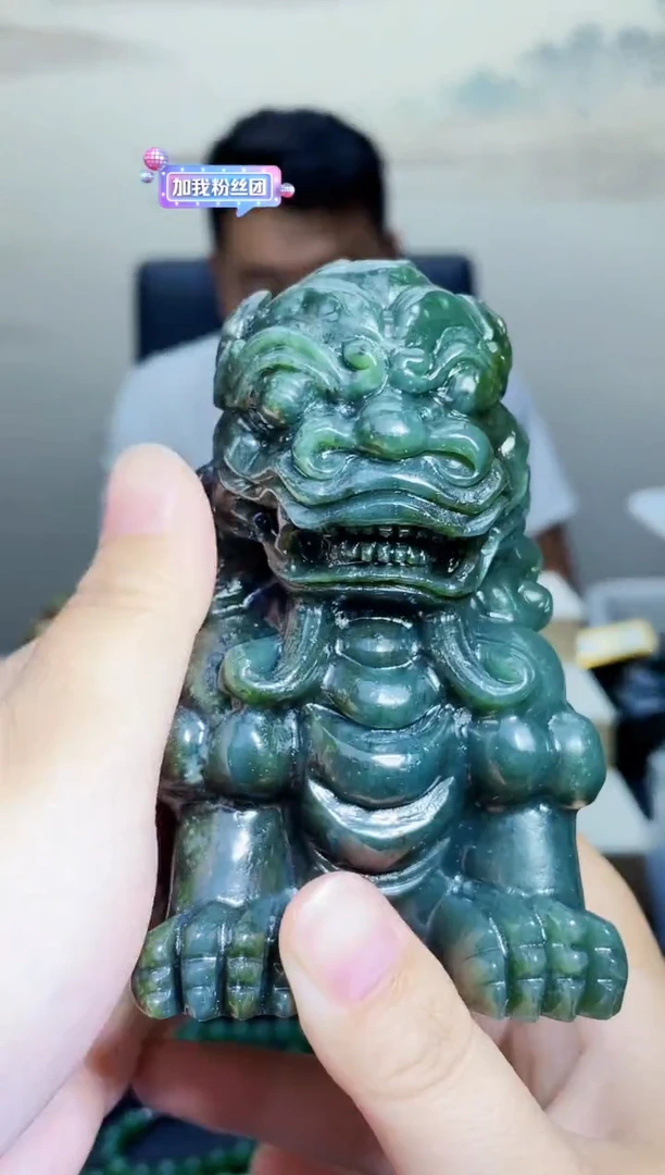 和田玉未镶嵌颈饰1