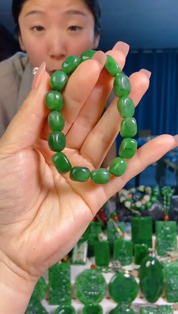 和田玉未镶嵌挂件1