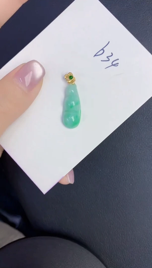 颈饰未镶嵌翡翠缅甸天然翡翠A货