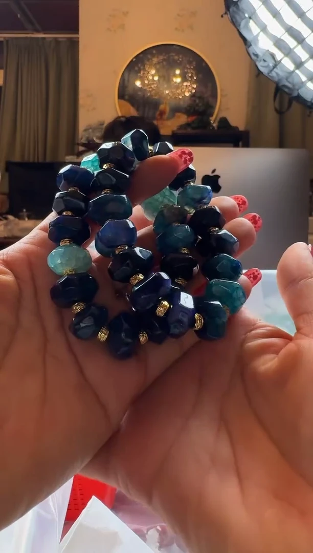 【闪购商品】玛瑙/玉髓手串未镶嵌紫俱来玛瑙手串