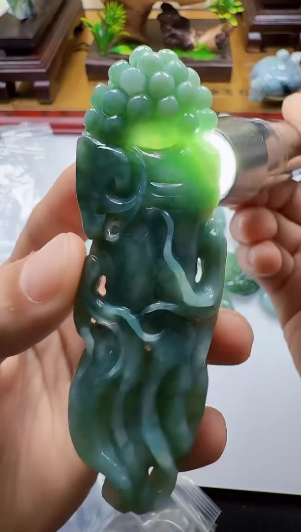 吊坠(不含链)未镶嵌翡翠1
