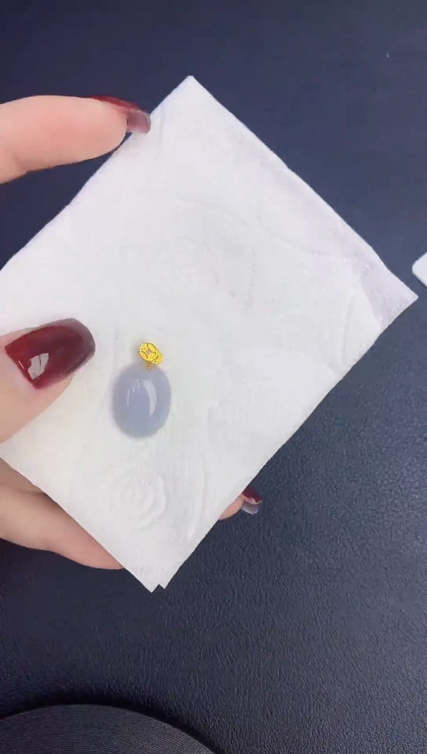 颈饰未镶嵌翡翠缅甸天然翡翠A货