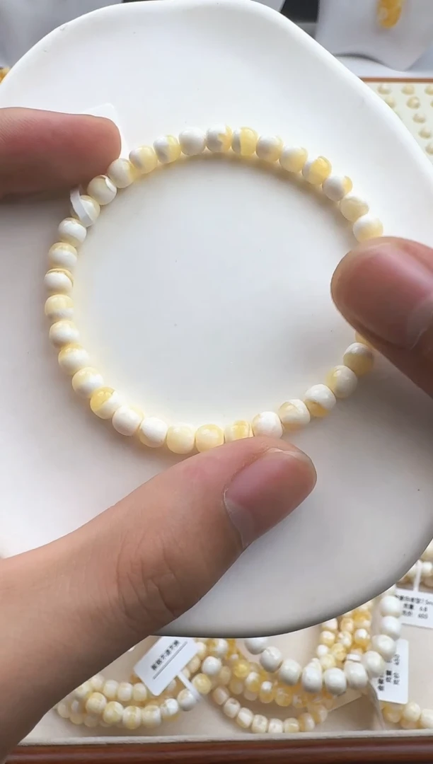 未镶嵌蜜蜡裸石蜜蜡单圈 5.5mm