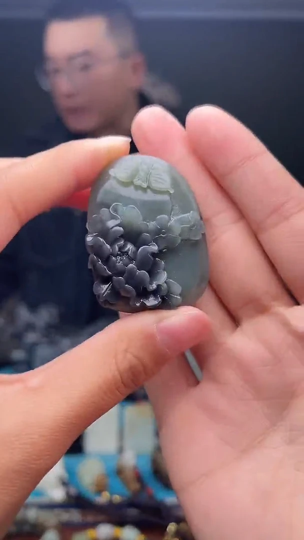 未镶嵌和田玉挂件1