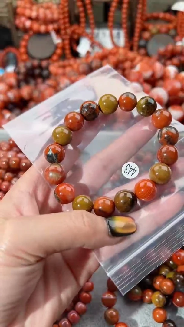 【闪购商品】南红玛瑙未镶嵌手串12+