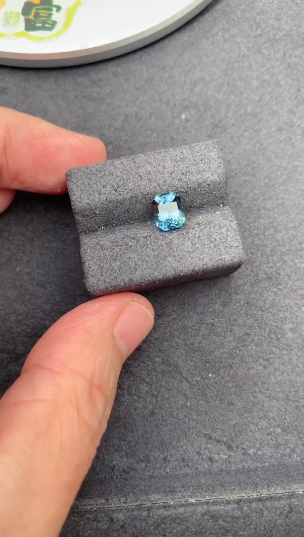 裸石蓝宝石1.6ct 无烧蓝宝石BA