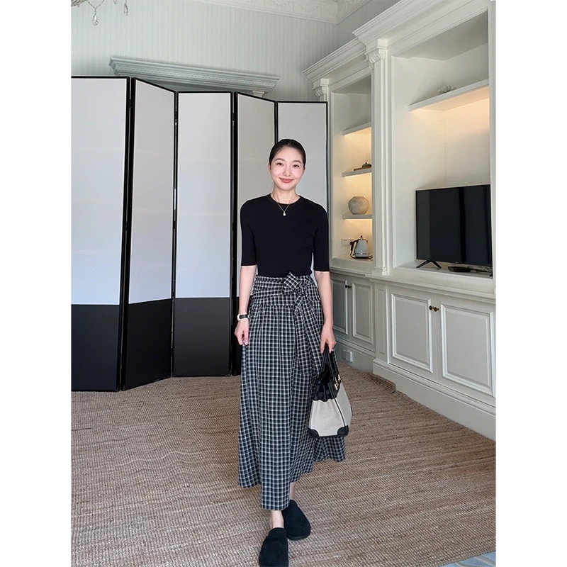 郭九九呢 简约显瘦中袖打底针织衫棉质系带格子半身裙 G925Z01907