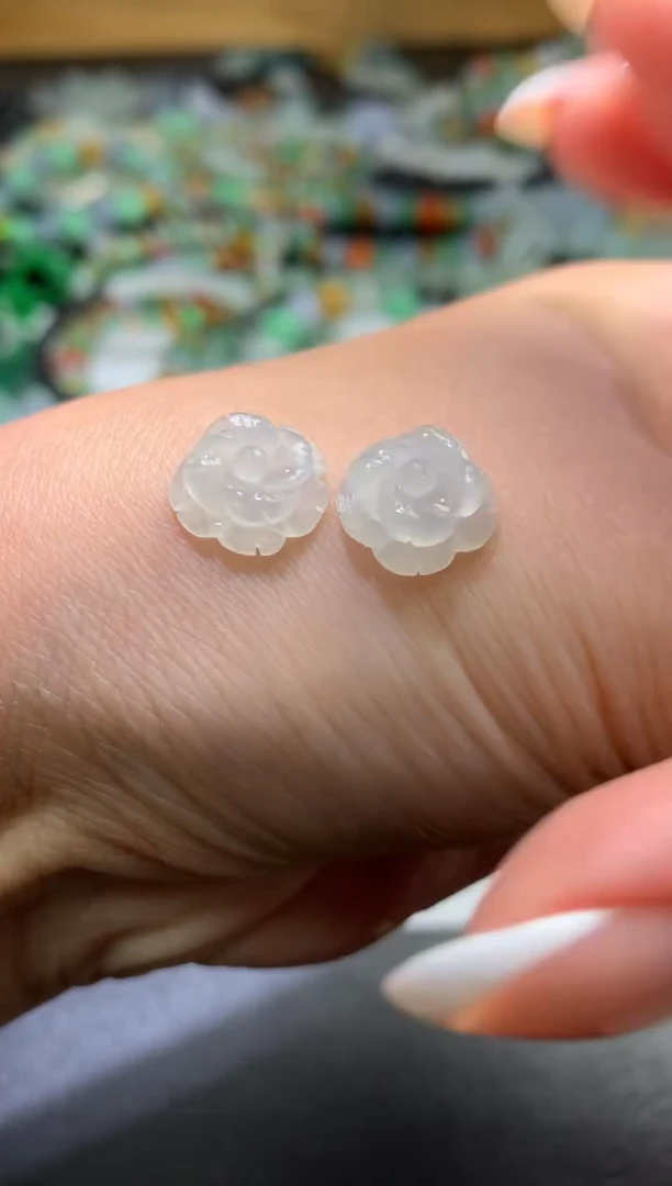 未镶嵌定制翡翠毛货 11.5-5.4