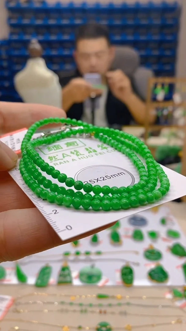 颈饰未镶嵌翡翠新号开播 全场乱卖