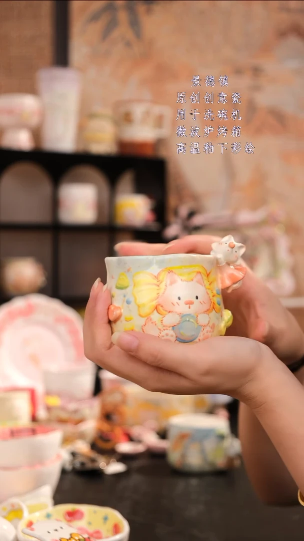 摆件景德镇手工手绘设计师款