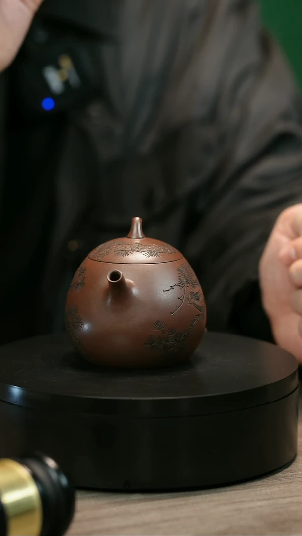 茶壶紫砂阿*H1637赵信军刻绘茄瓜