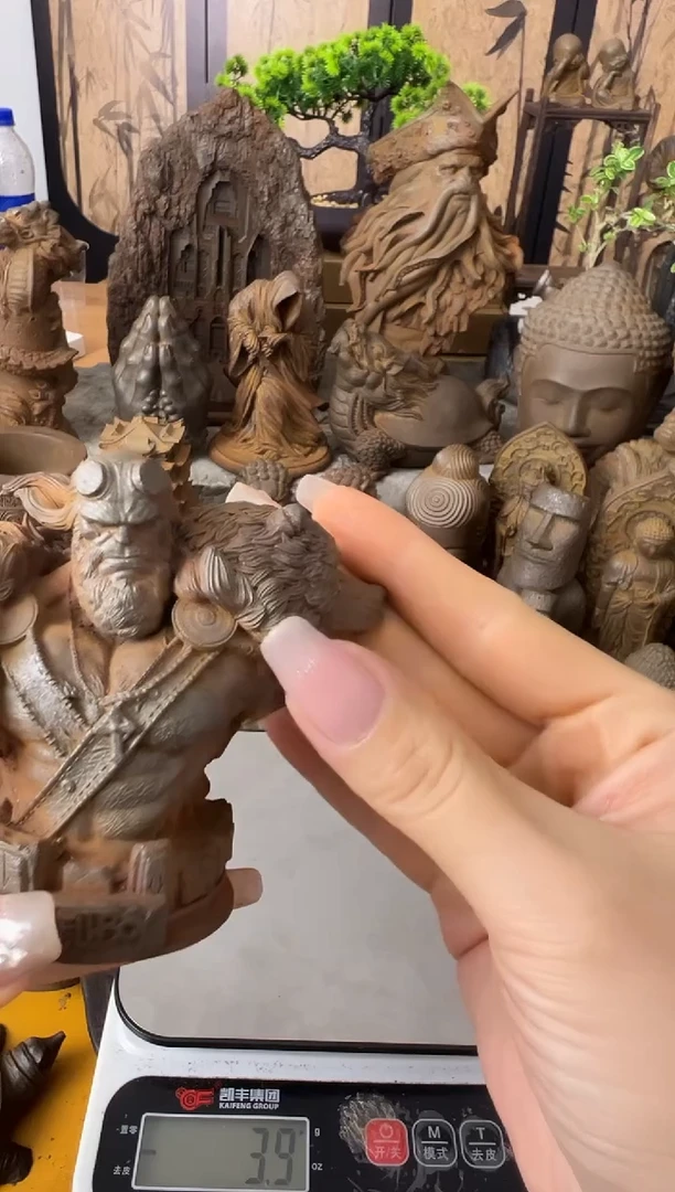 铁国潮家居创意摆件-男爵