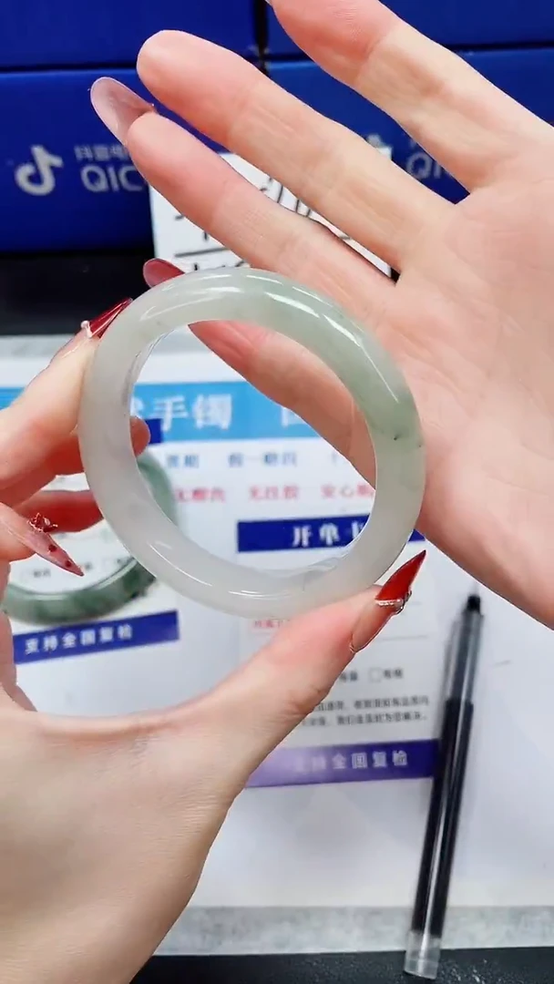 未镶嵌手镯石英质玉A4-56/57