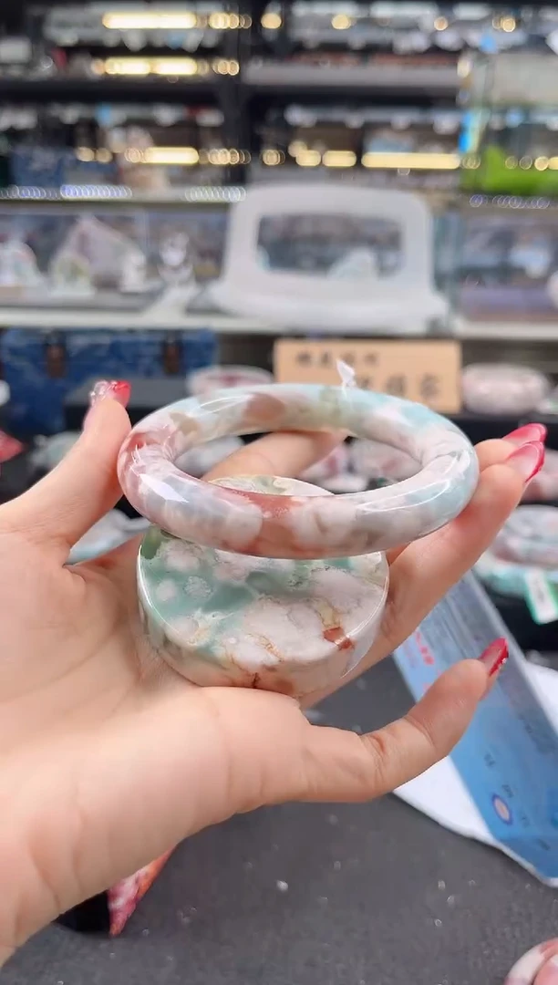 未镶嵌手镯石英质玉60圈口（赠品镯心）3S996