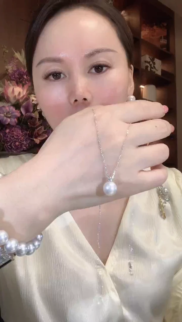 18K金镶嵌项链海水珍珠C66