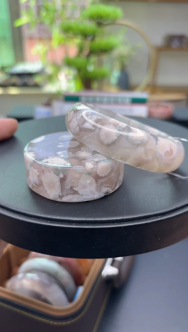 【闪购商品】石英质玉手镯未镶嵌C862(57圈赠送镯心)