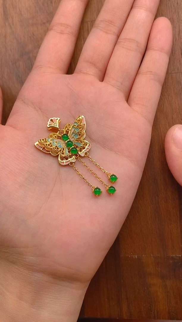 【闪购商品】翡翠吊坠(不含链)银S925镶嵌蝴蝶吊坠