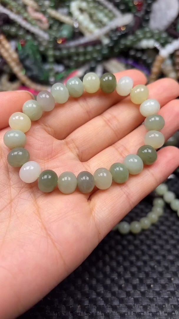 和田玉未镶嵌颈饰1