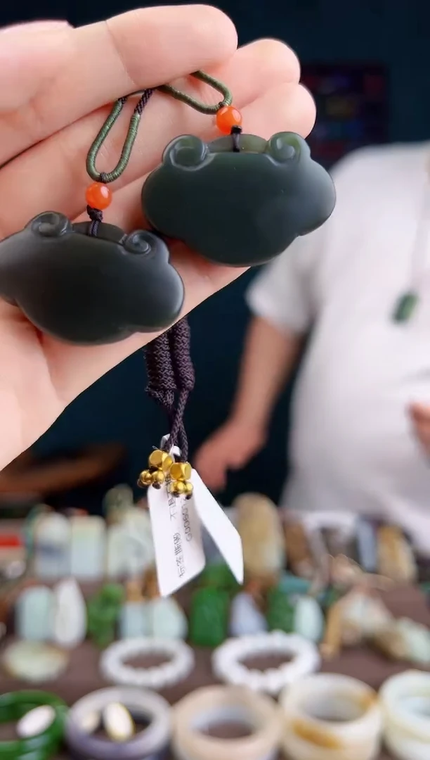 和田玉未镶嵌颈饰多样性发货 拍一单发一个